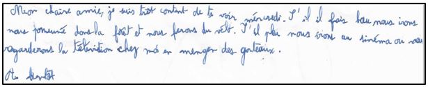 écriture dysgraphique avec problème de lisibilité due à écriture de petite dimension